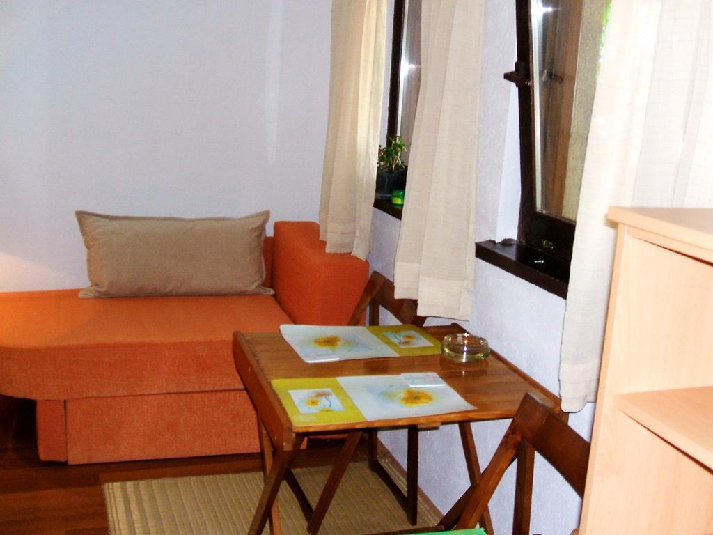 אוהריד Zura Apartments חדר תמונה